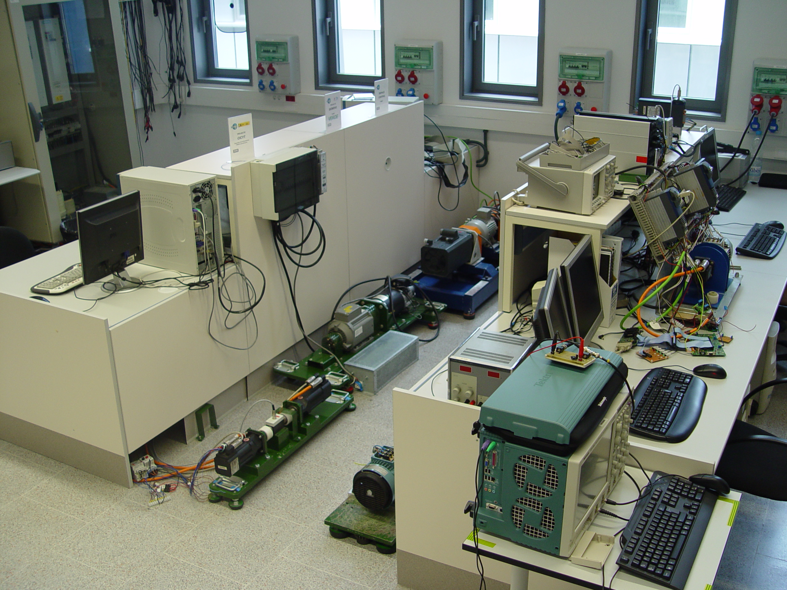MechatronicsLab.jpg